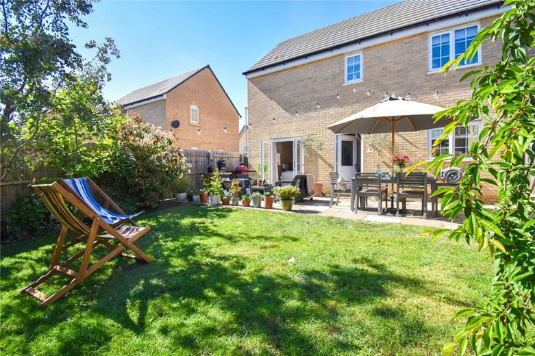 3 bedroom house, Stimpson Street, Sutton CB6 - Available