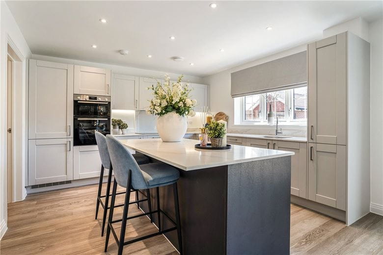4 bedroom house, New Road, Haddenham CB6 - Available