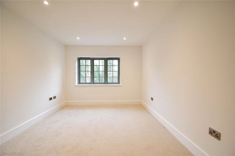 4 bedroom house, Hauxton Road, Little Shelford CB22 - Available