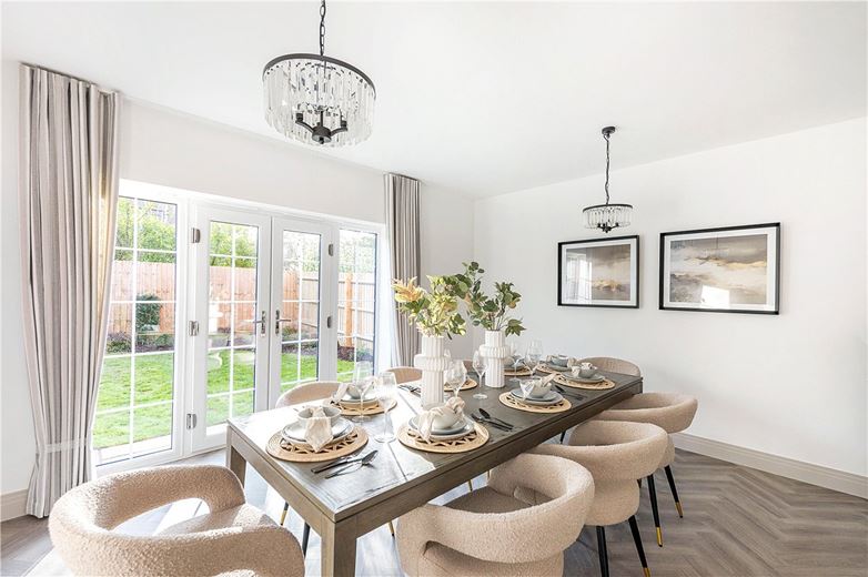 5 bedroom house, Oakfields, Preston SG4 - Sold