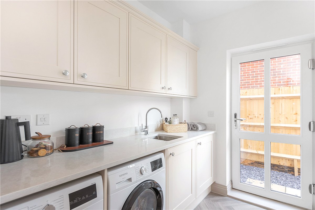 5 bedroom house, Oakfields, Preston SG4 - Sold