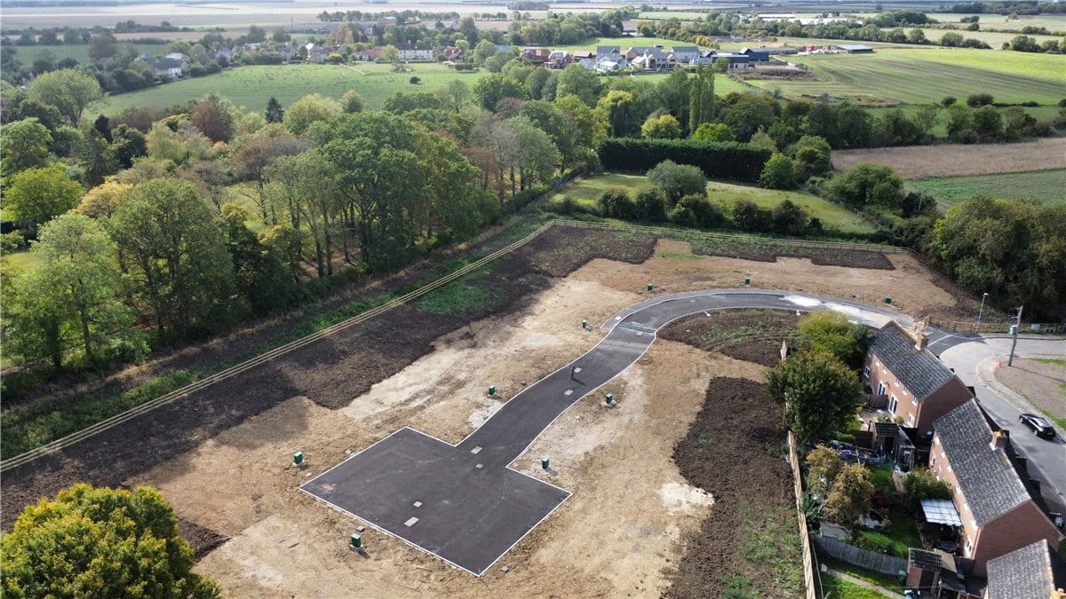  bedroom development plot, Honeysuckle Close, Caxton CB23 - Available