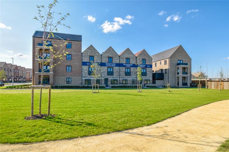 1 bedroom flat, Saffron Way, Cherry Hinton CB1 - Available