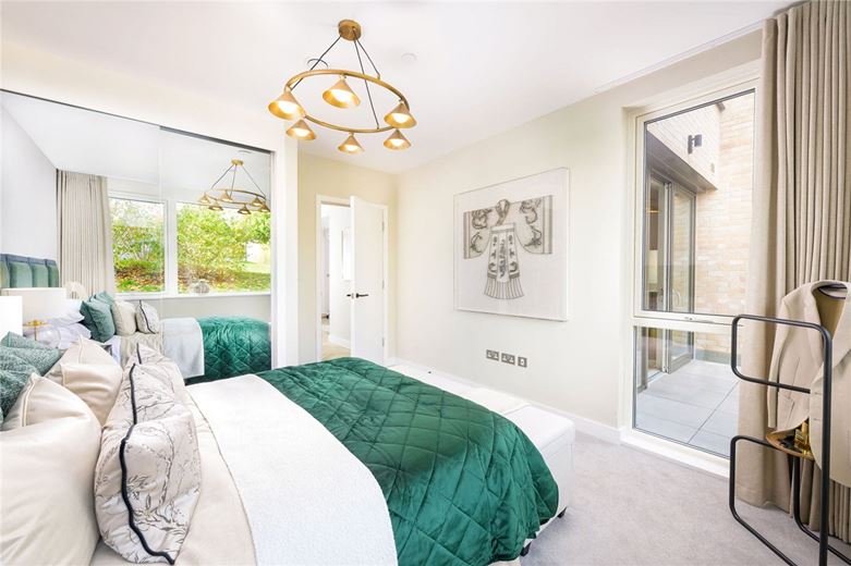 3 bedroom flat, Eddington Avenue, Eddington CB3 - Available