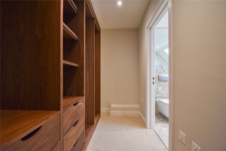 4 bedroom house, Fitzwilliam Road, Off Brooklands Avenue, Cambridge CB2 - Available