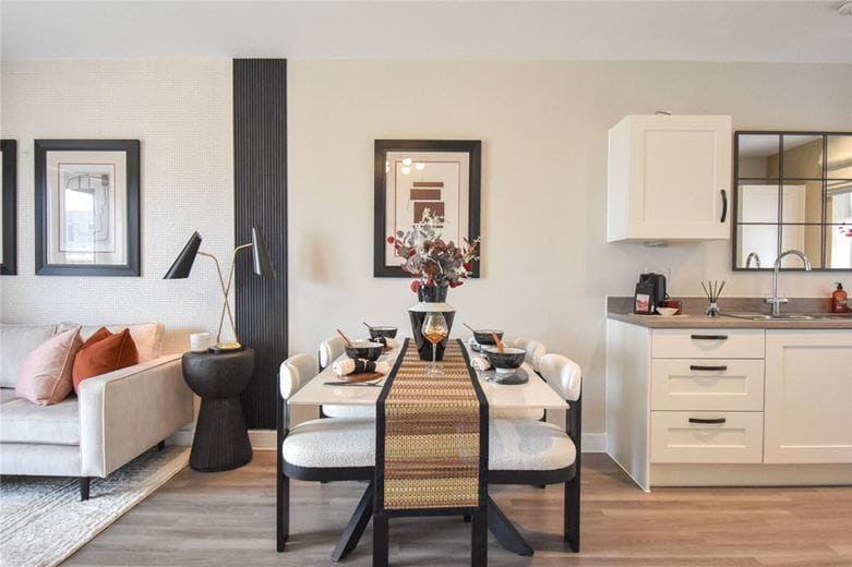 2 bedroom , Saffron Way, Cherry Hinton CB1 - Available