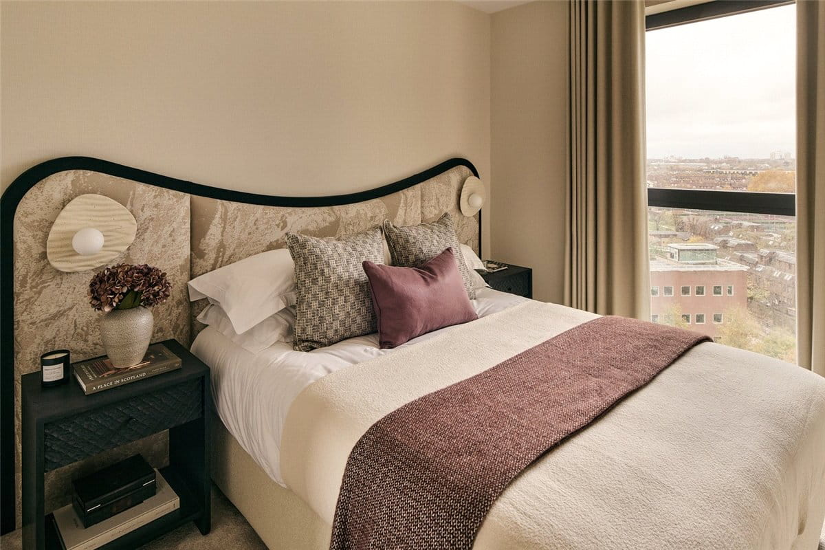 1 bedroom flat, White City Living, 54 Wood Lane W12 - Available