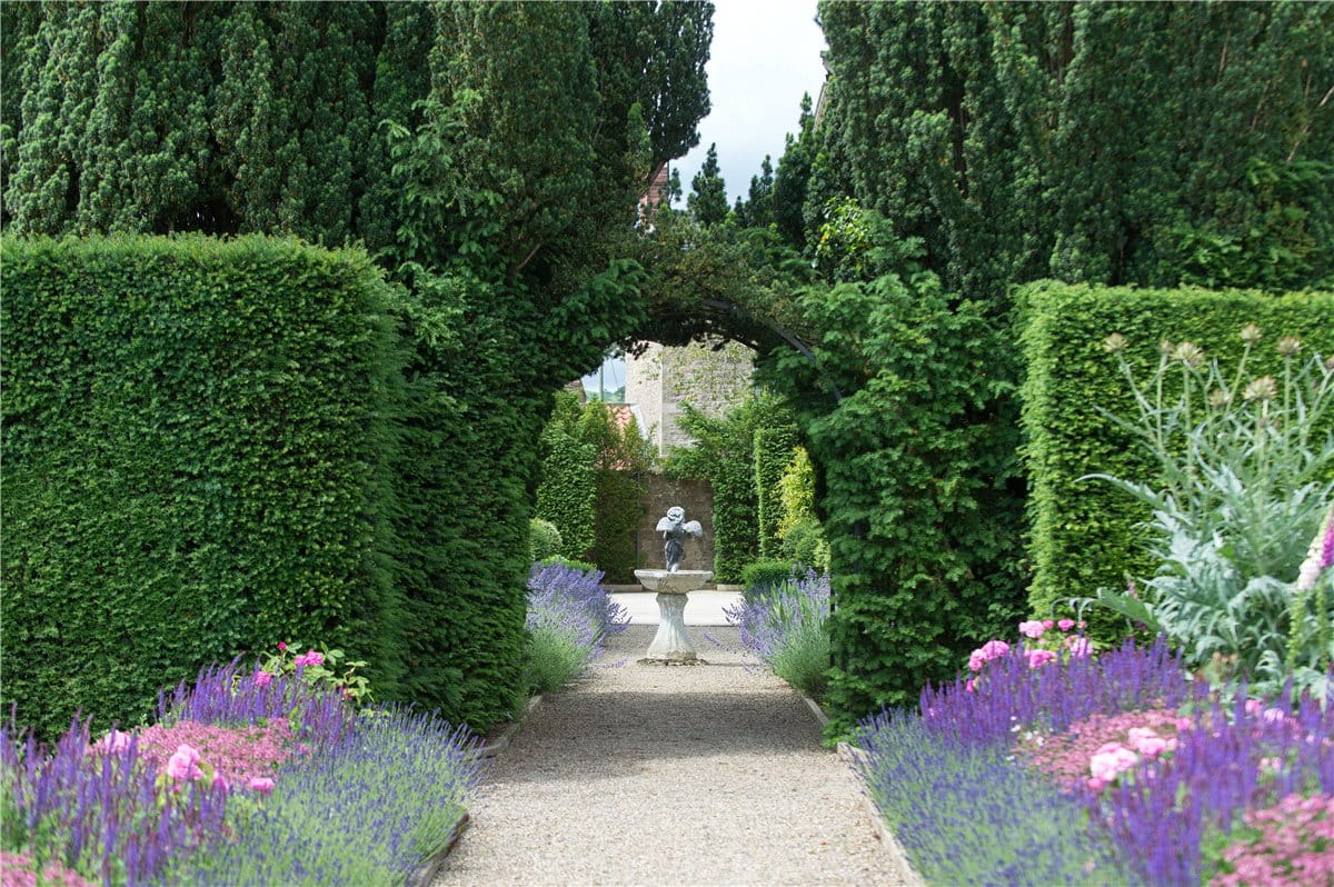 6 bedroom house, Gilling West, Near Richmond DL10 - Available