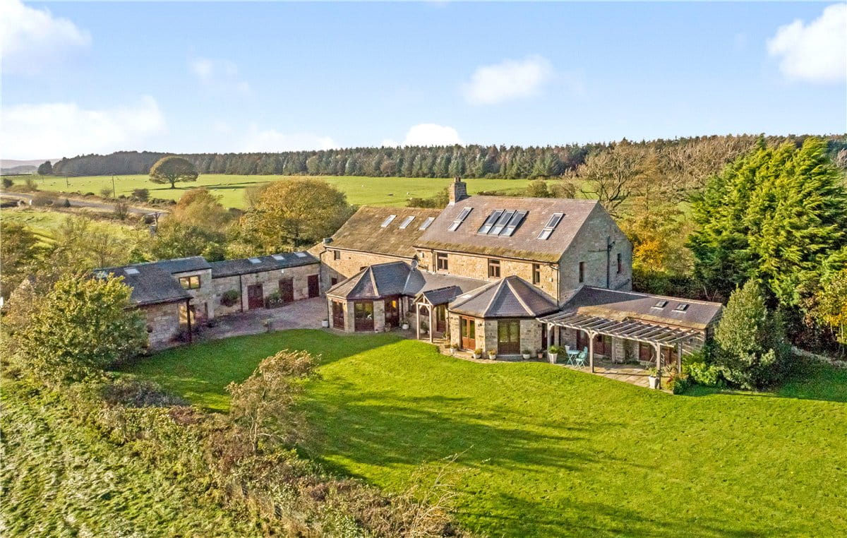 6 bedroom house, Norwood, Near Harrogate HG3 - Available