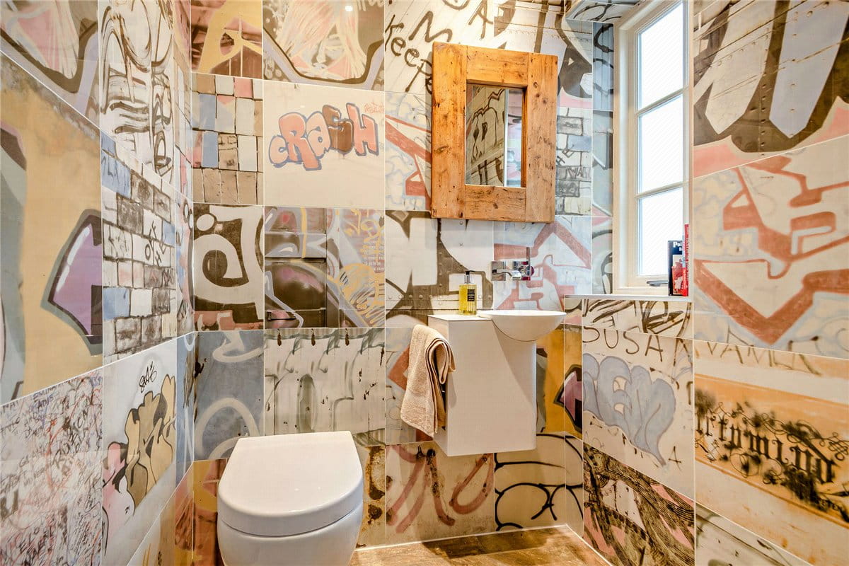 5 bedroom house, Main Street, Ledston WF10 - Available