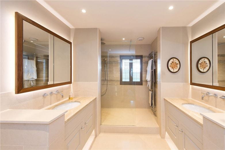 5 bedroom house, Fulwith Mill Lane, Harrogate HG2 - Available