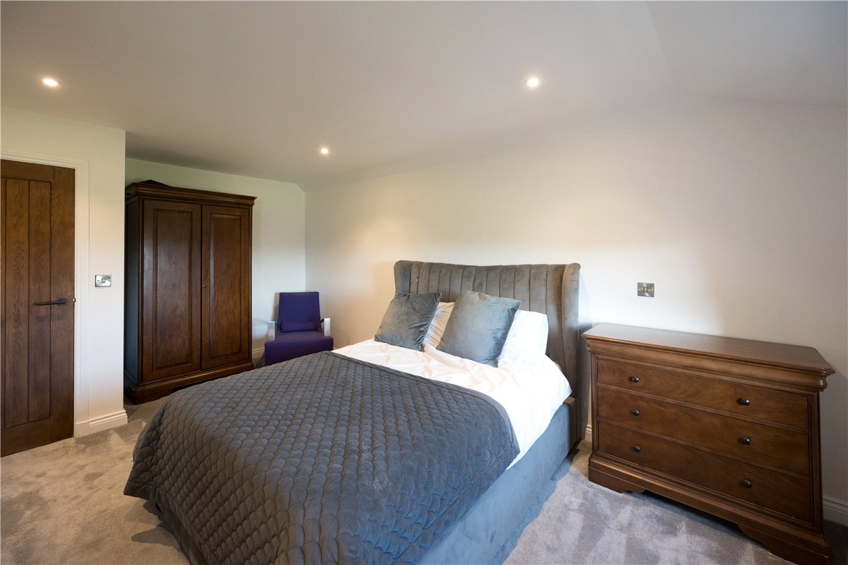 5 bedroom house, Clint Bank Lane, Clint HG3 - Available