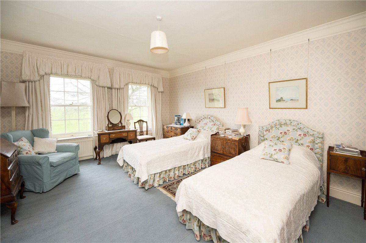 6 bedroom house, Near Bishop Monkton, North Yorkshire HG4 - Available