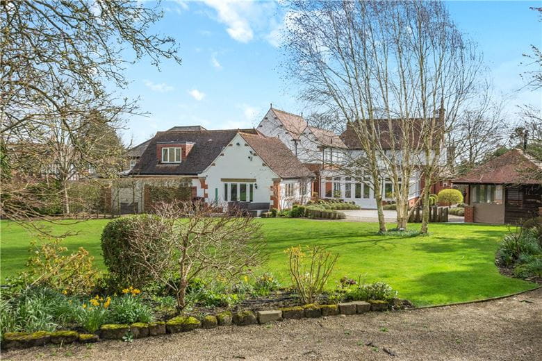 6 bedroom house, Fulwith Mill Lane, Harrogate HG2 - Available