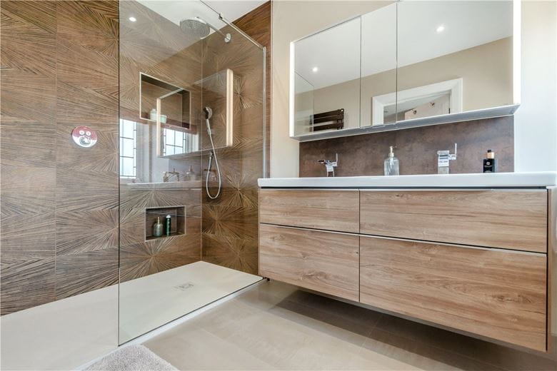 6 bedroom house, Fulwith Mill Lane, Harrogate HG2 - Available