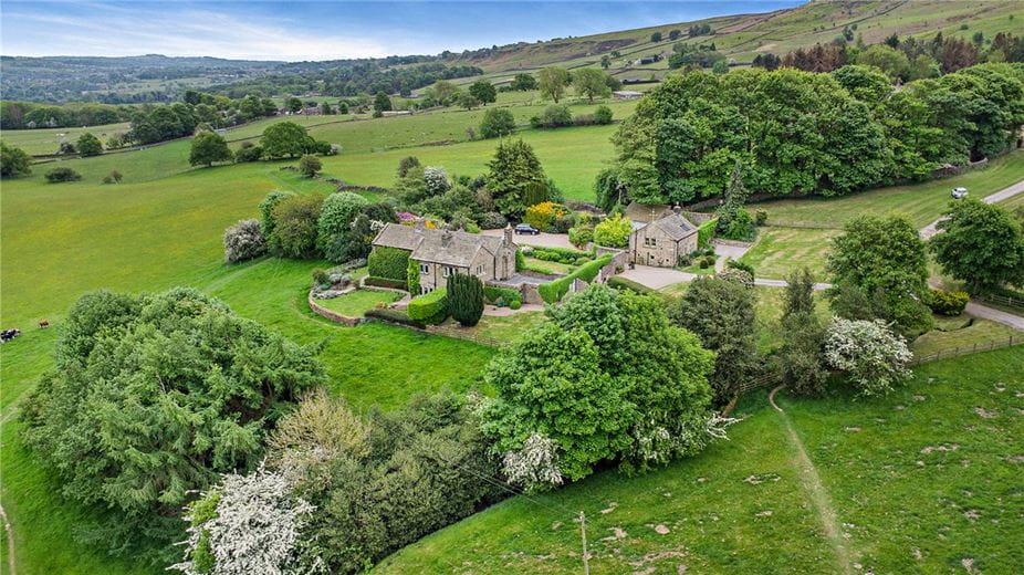 5 bedroom house, Ben Rhydding, Near Ilkley LS29 - Available