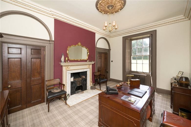  House, Wadworth, Doncaster DN11 - Available