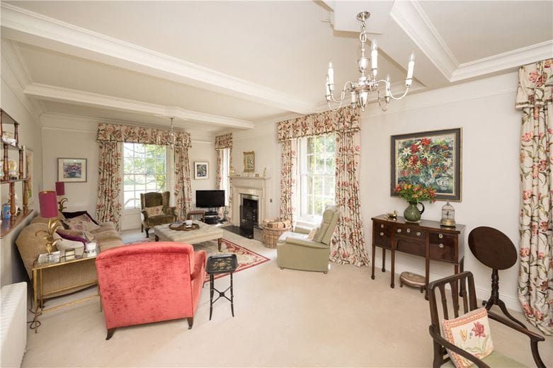 5 bedroom house, Farfield House, Addingham LS29 - Available