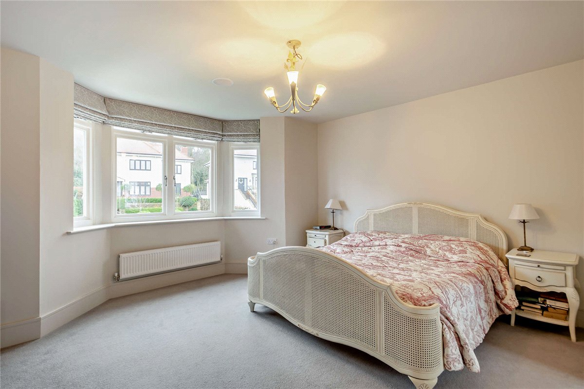 5 bedroom house, Sussex Avenue, Harrogate HG1 - Available
