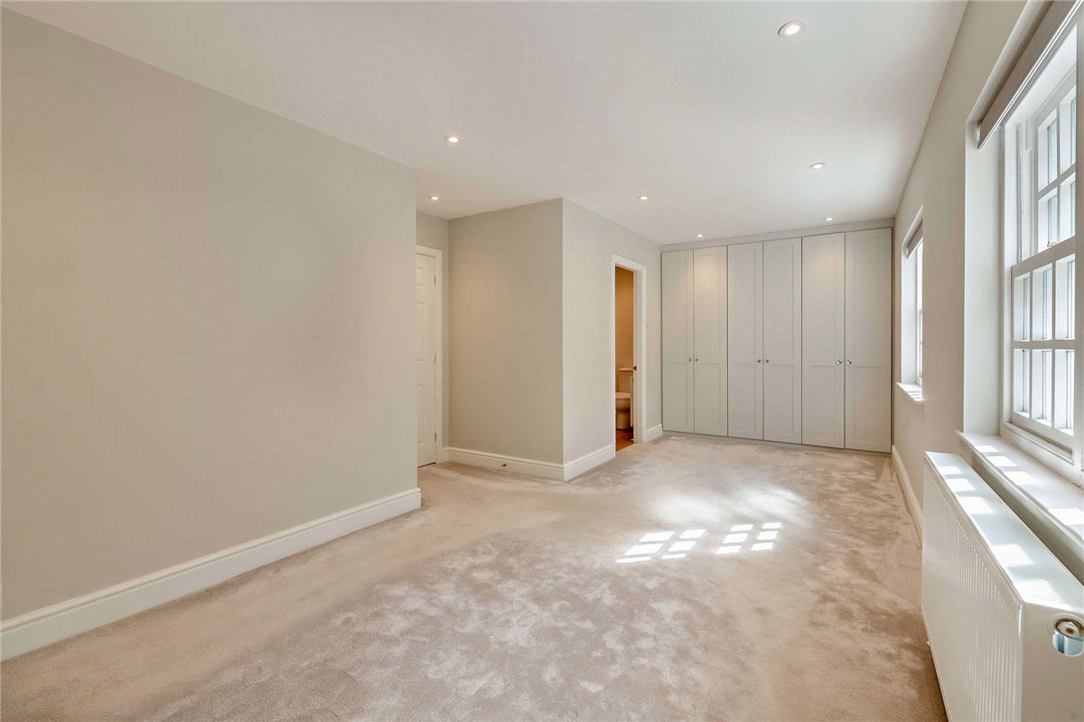 2 bedroom house, Castle Mills, Knaresborough HG5 - Sold