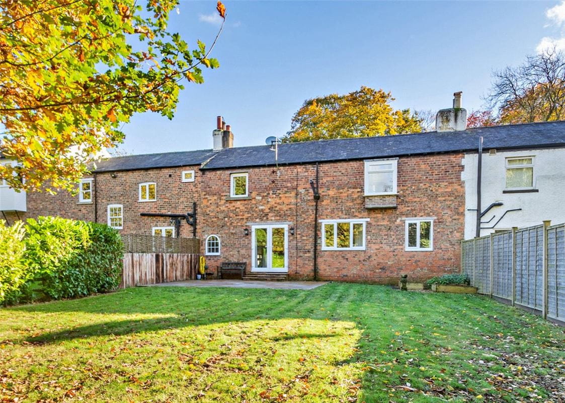 3 bedroom house, The Ford Cottage, Farnham HG5 - Sold