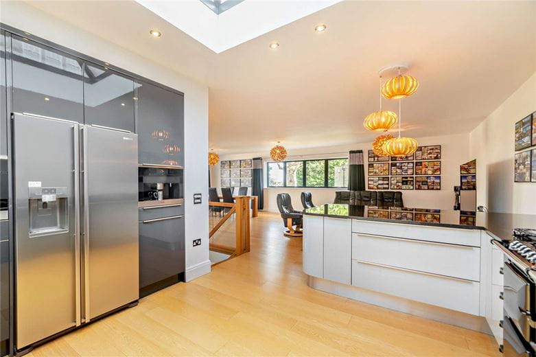 4 bedroom house, Oakdale, Harrogate HG1 - Sold