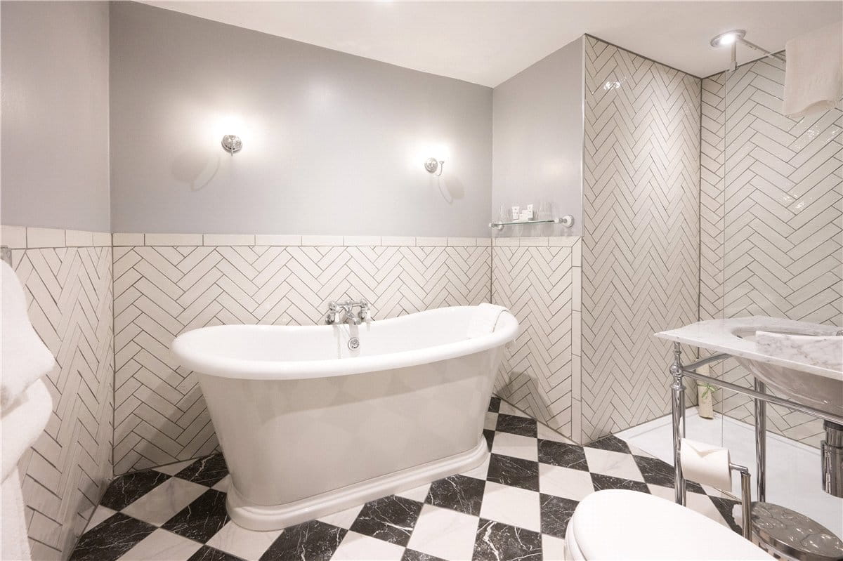 23 bedroom , The Boar's Head Hotel & Birchwood House Annexe, Ripley HG3 - Available