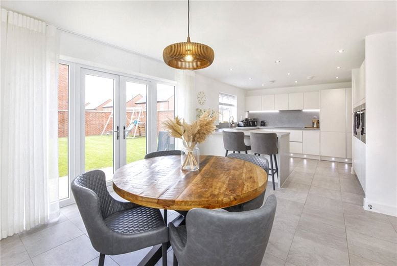 5 bedroom house, Hughlings Close, Green Hammerton YO26 - Available