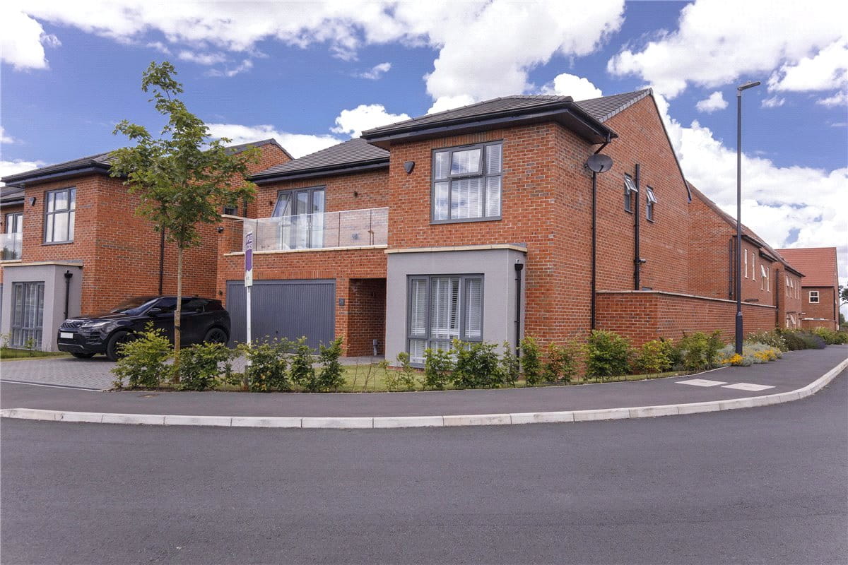 5 bedroom house, Hughlings Close, Green Hammerton YO26 - Available