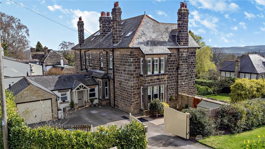 6 bedroom house, Crag Lane, Huby LS17 - Sold STC