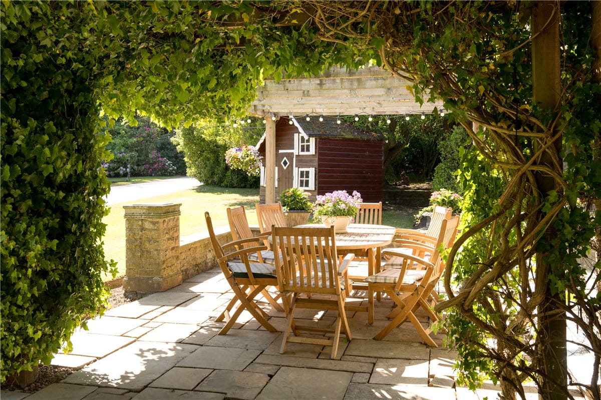 6 bedroom house, Burley Woodhead, Near Ilkley LS29 - Available