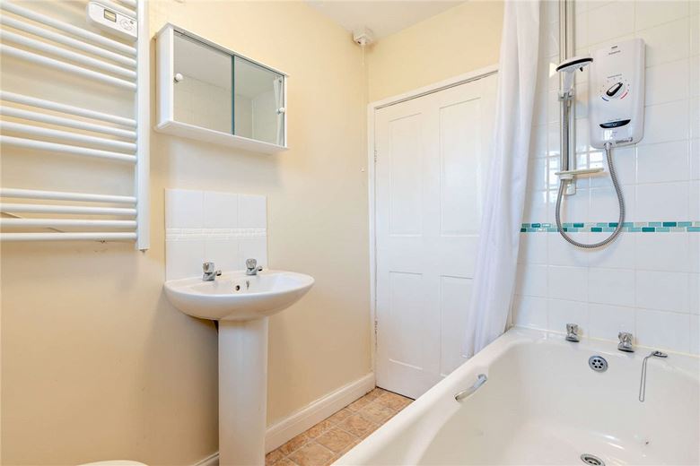 2 bedroom house, Main Street, Ripley HG3 - Sold