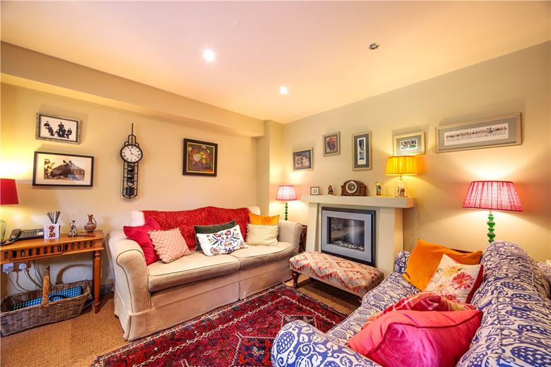 4 bedroom house, Cocksford, Stutton LS24 - Available