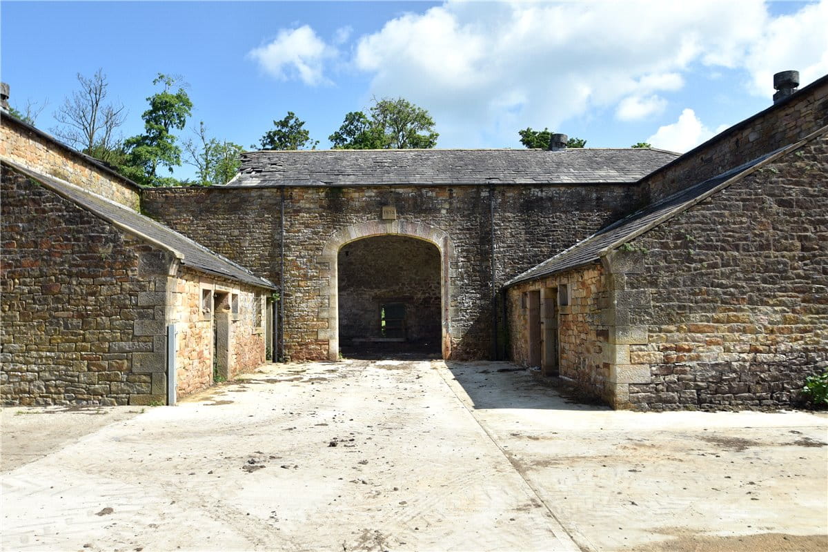  bedroom house, Knowles Brow, Hurst Green BB7 - Sold STC