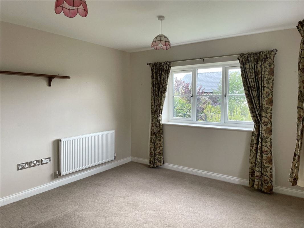 2 bedroom bungalow, Loach Field Close, Hurst Green BB7 - Available