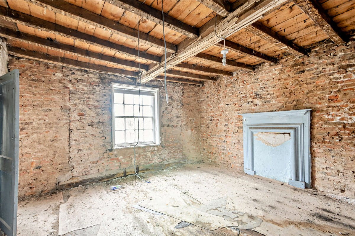 4 bedroom house, The Green, Kirklington DL8 - Available