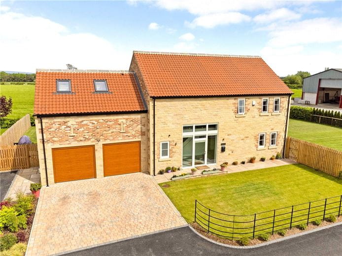 4 bedroom house, Marton Meadow, Marton le Moor HG4 - Available