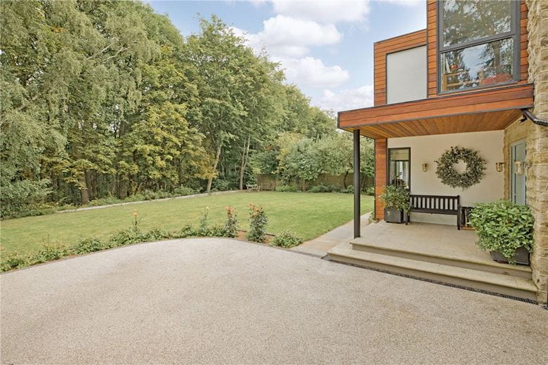 5 bedroom house, Owler Park Road, Ilkley LS29 - Available