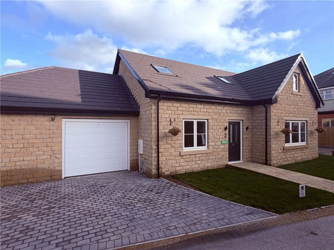3 bedroom house, Plot 2, Granby Farm Grove, Harrogate HG1 - Available