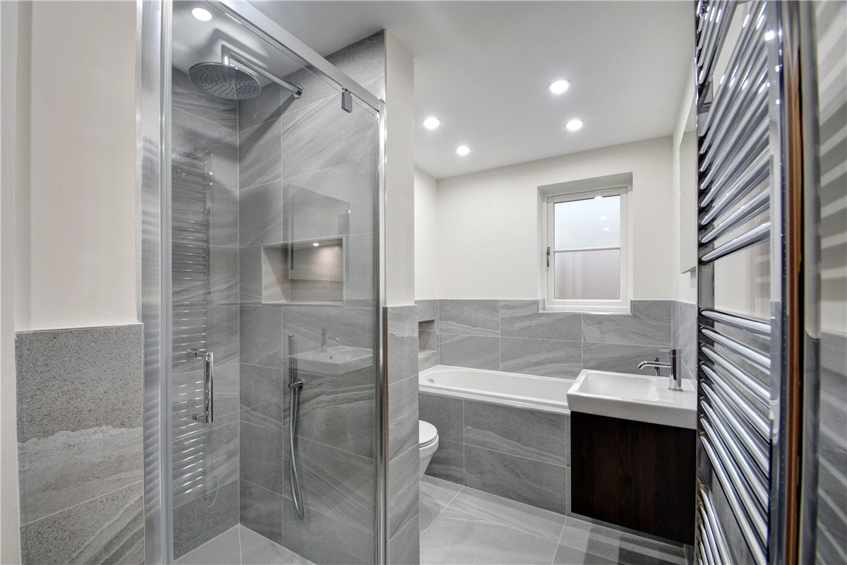 3 bedroom house, Plot 2, Granby Farm Grove, Harrogate HG1 - Available