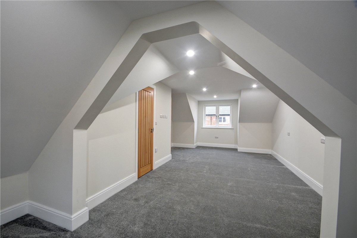 3 bedroom house, Plot 2, Granby Farm Grove, Harrogate HG1 - Available