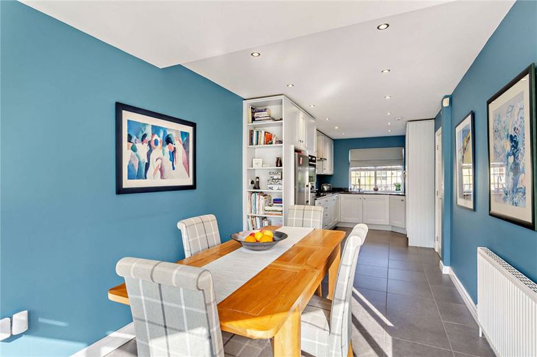4 bedroom house, Sedgegarth, Thorner LS14 - Sold STC