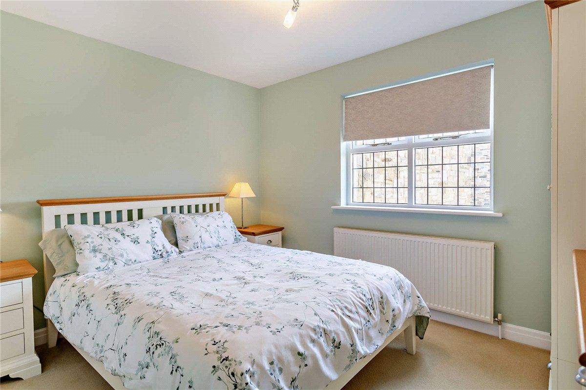 4 bedroom house, Sedgegarth, Thorner LS14 - Sold STC
