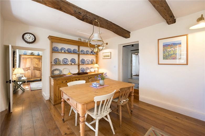 3 bedroom house, Calton, Near Skipton BD23 - Available