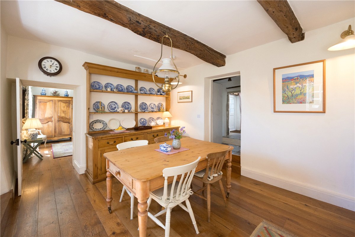 3 bedroom house, Calton, Near Skipton BD23 - Available