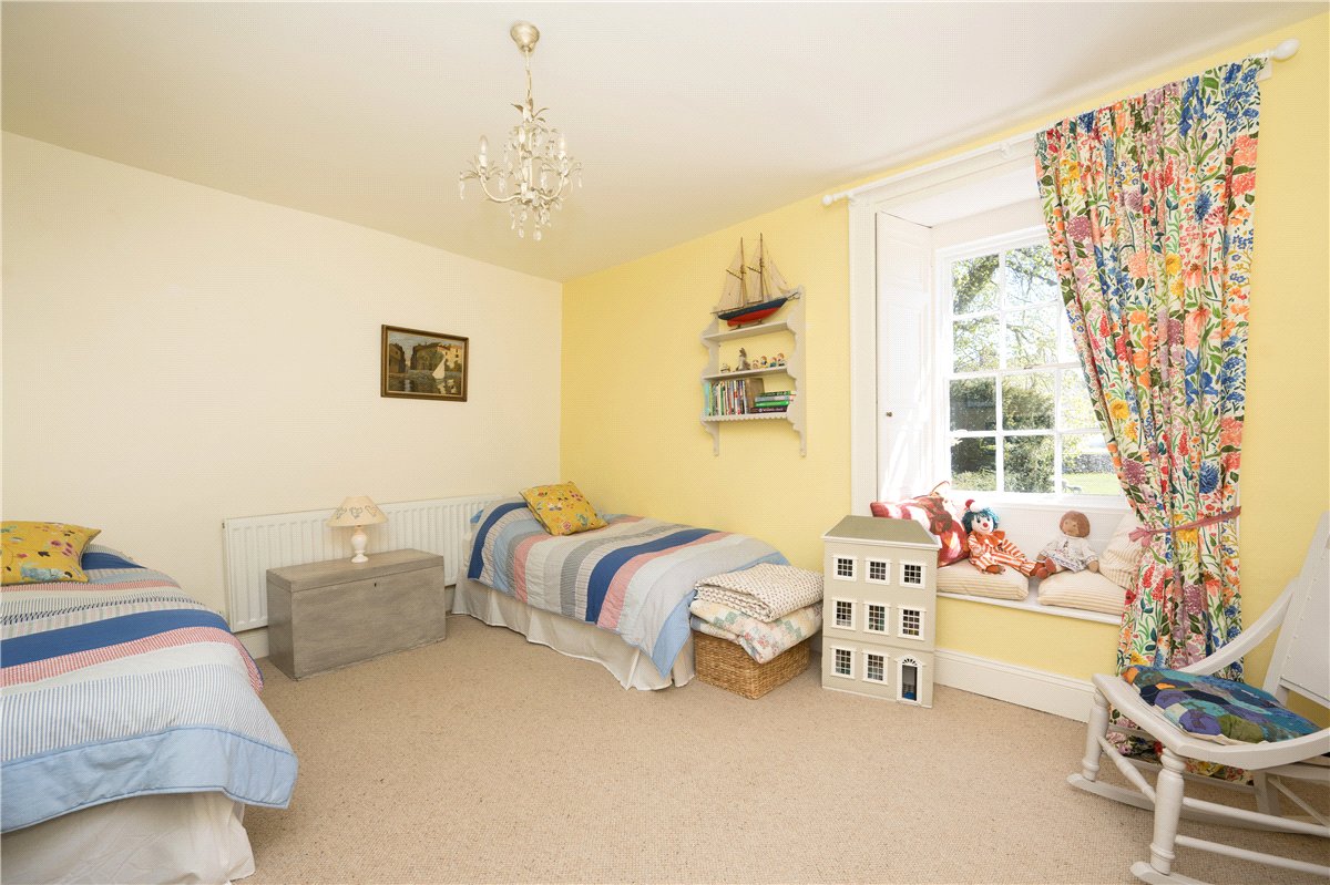 3 bedroom house, Calton, Near Skipton BD23 - Available