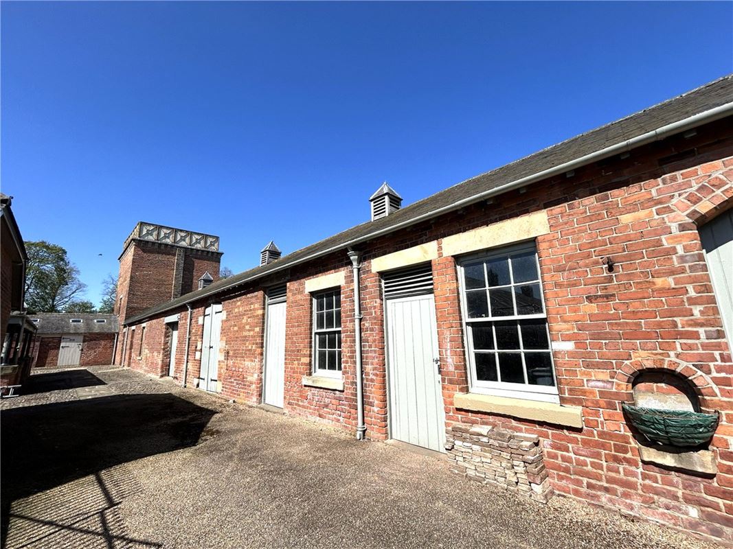 2 bedroom cottage, 1 Myton Grange Cottage, Myton On Swale YO61 - Available