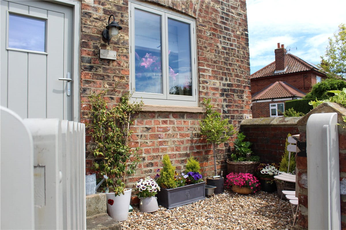 2 bedroom cottage, The Cottages, Kirk Hammerton YO26