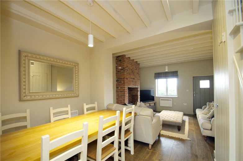 2 bedroom house, The Cottages, Kirk Hammerton YO26