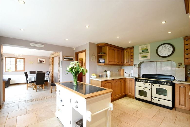 6 bedroom house, Swaleside Grange, Green End YO7